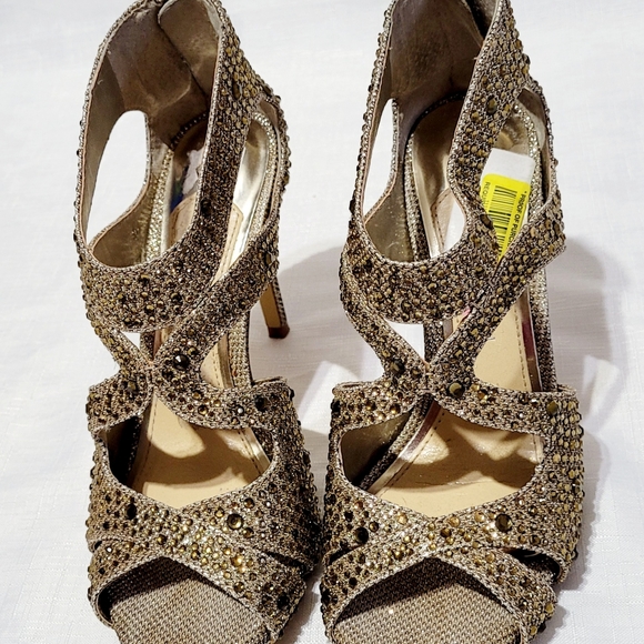 GIANNI BINI DRESS SHOES SIZE 6M HIGH HEELS - Picture 11 of 13